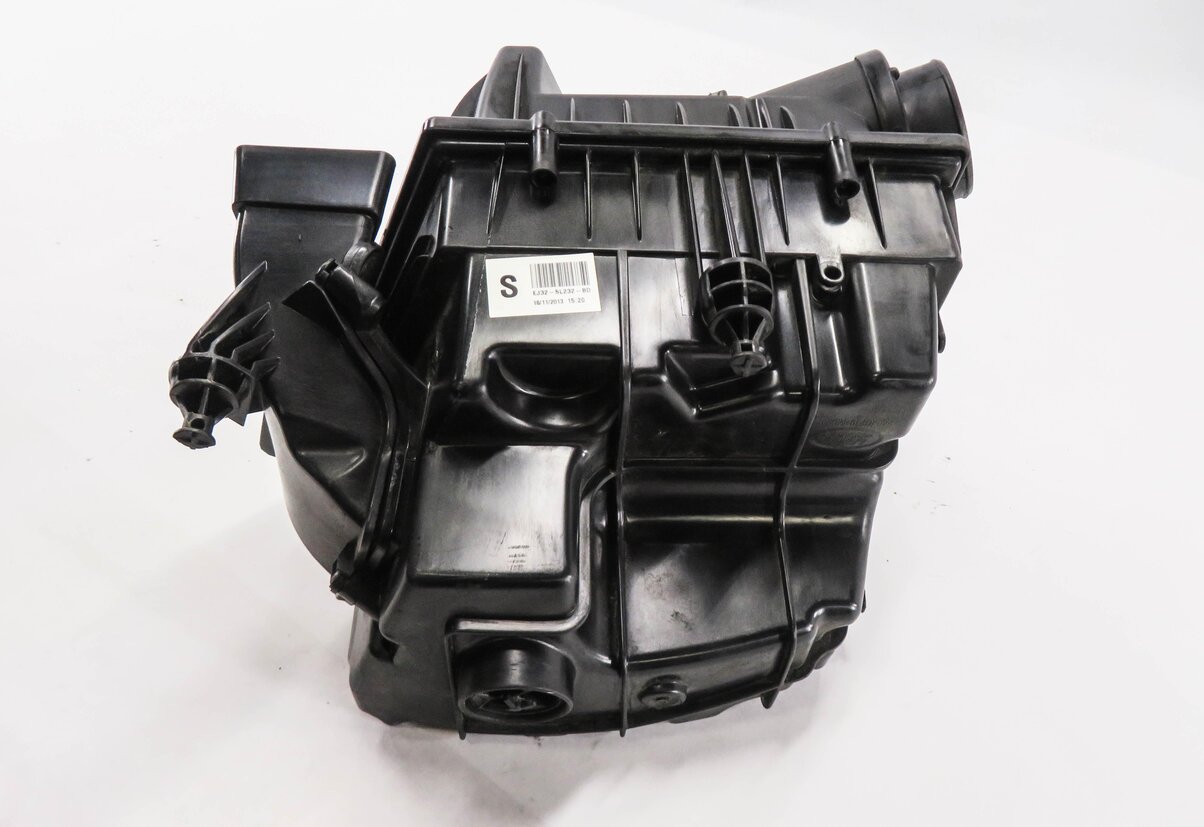 Thumbnail 4: 2015-2017 RANGE ROVER EVOQUE DISCOVERY SPORT (L538 L550) AIR FILTER BOX HOUSING