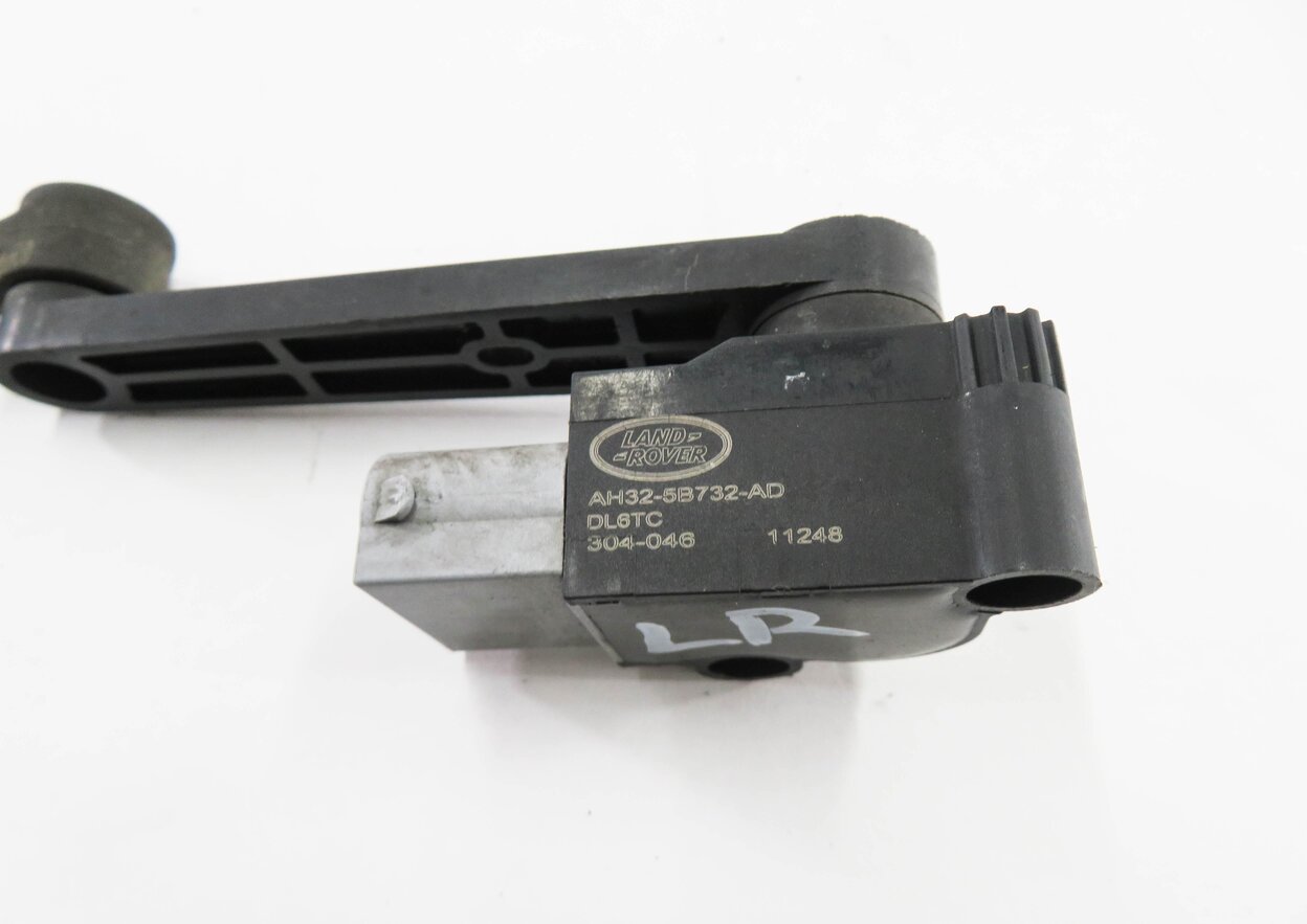 Thumbnail 4: 2012 RANGE ROVER SPORT (L320) LEFT DRIVER REAR SUSPENSION HEIGHT LEVEL SENSOR