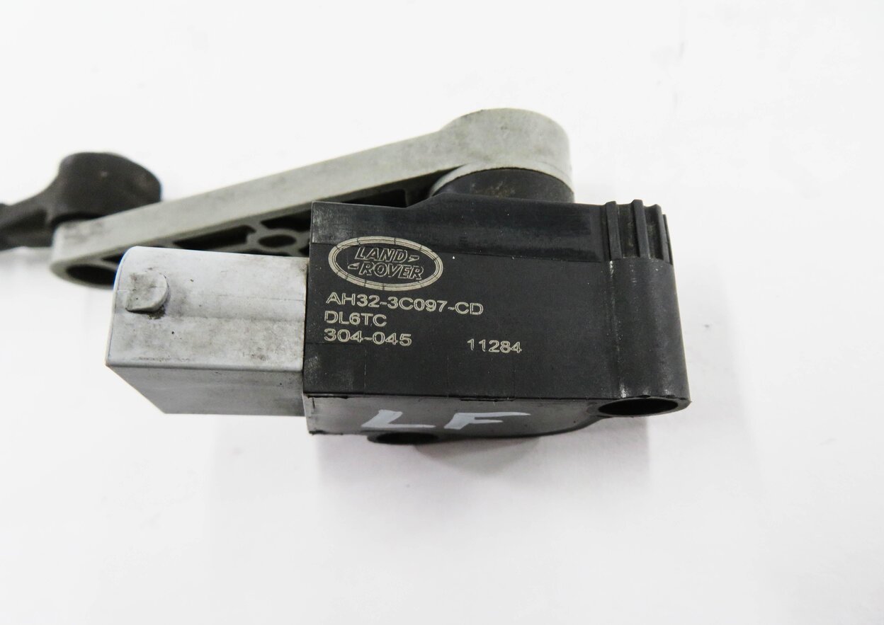 Thumbnail 4: 2012 RANGE ROVER SPORT (L320) LEFT FRONT DRIVER SUSPENSION HEIGHT LEVEL SENSOR