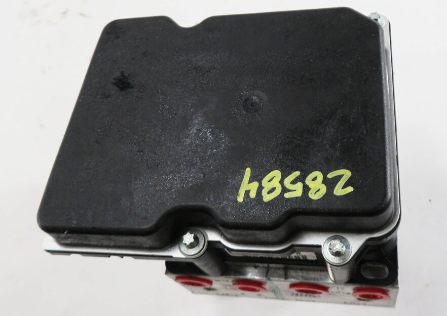 Thumbnail 4: 2012-2013 LR4 / RANGE ROVER SPORT (L320) ABS ANTI LOCK BRAKE PUMP w/ MODULE