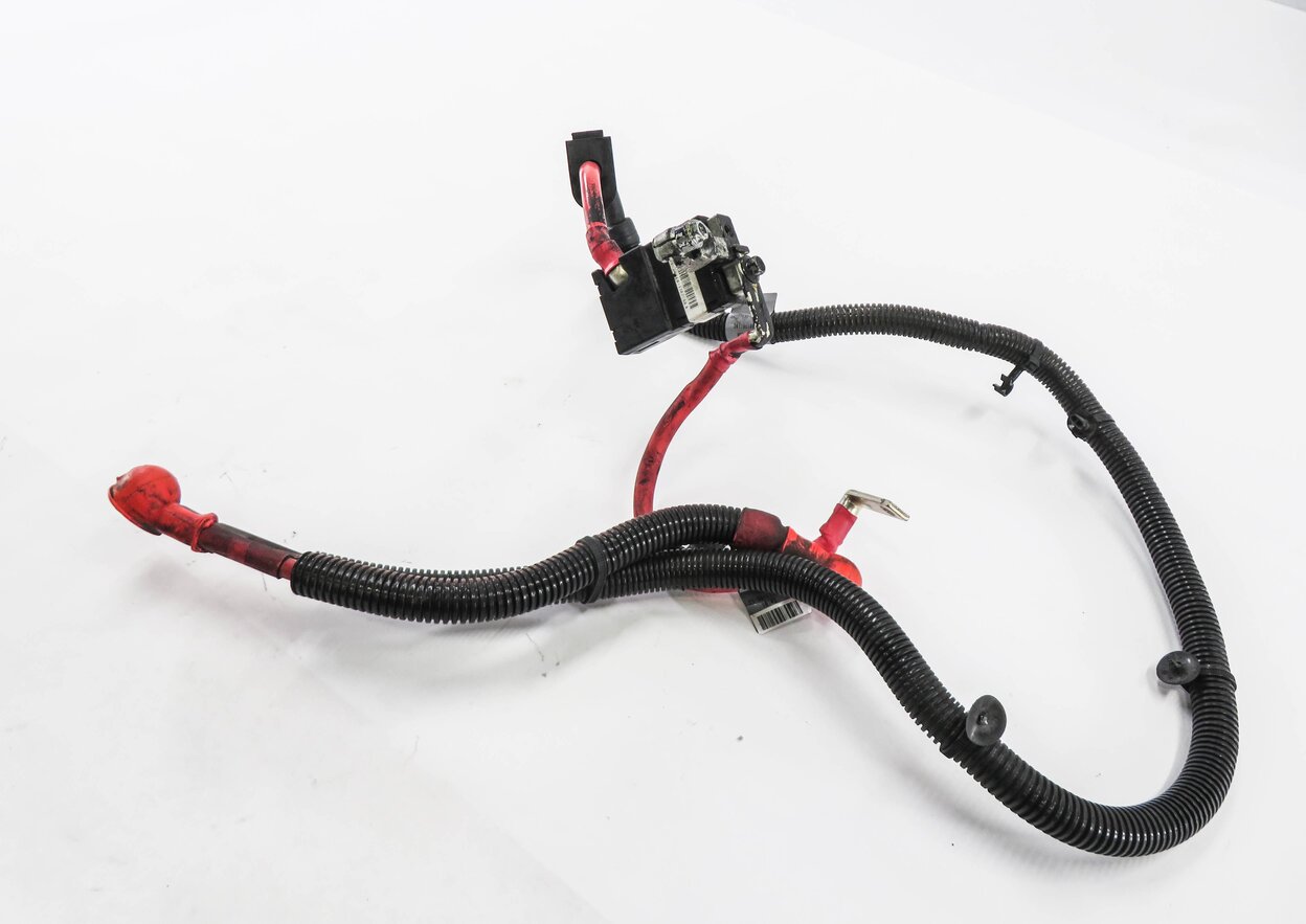 Thumbnail 2: 2012 RANGE ROVER SPORT (L320) POSITIVE BATTERY CABLE