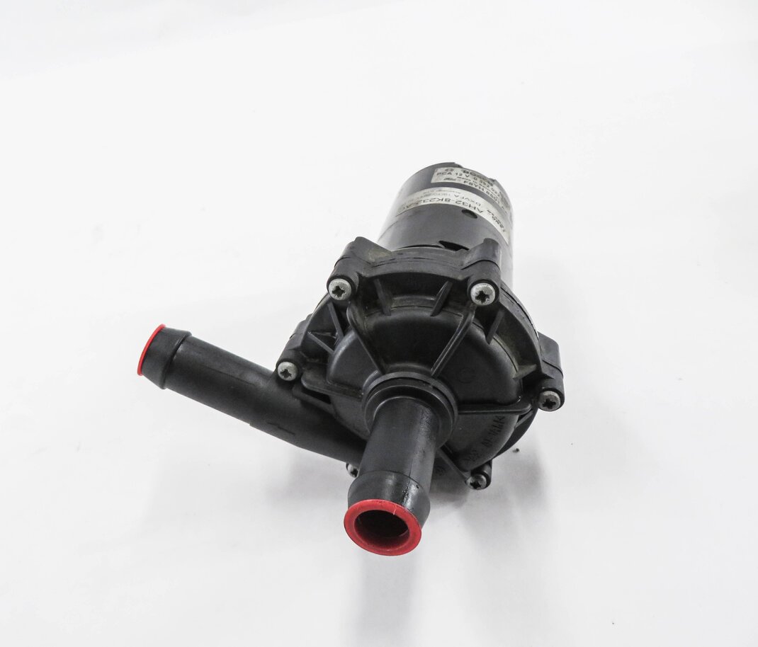 Thumbnail 2: 2006-2014 RANGE ROVER SPORT (L320 L322 L405 L494) SECONDARY AUXILIARY WATER PUMP
