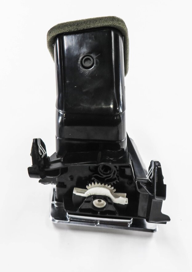 Thumbnail 4: 2012 RANGE ROVER SPORT (L320) RIGHT FRONT PASSENGER DASH HEATER A/C AIR VENT