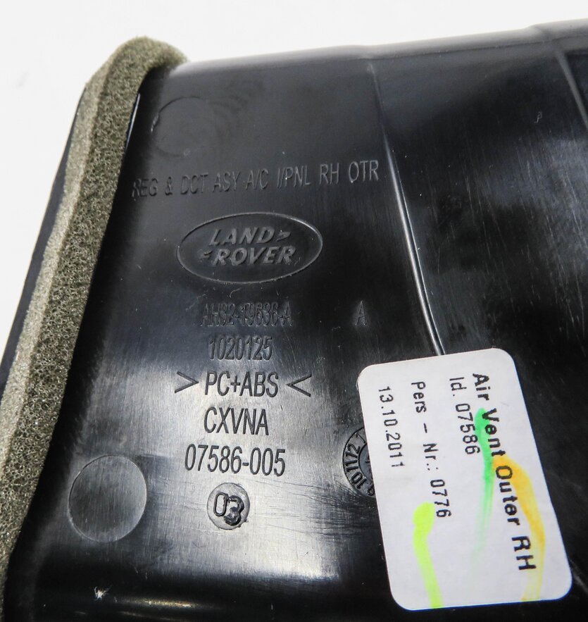 Thumbnail 5: 2012 RANGE ROVER SPORT (L320) RIGHT FRONT PASSENGER DASH HEATER A/C AIR VENT