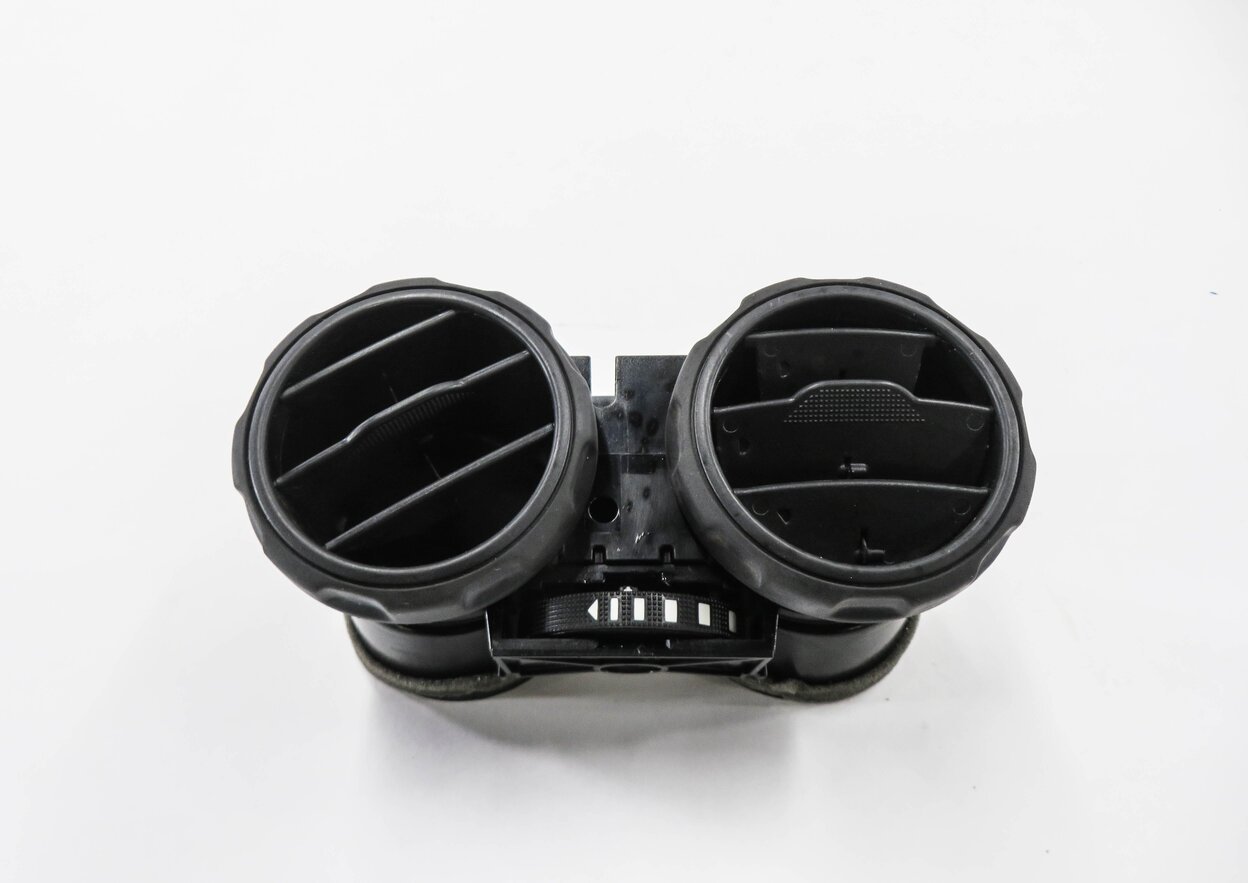 Thumbnail 2: 2012 RANGE ROVER SPORT (L320) REAR CENTER CONSOLE HEATER A/C AIR VENT