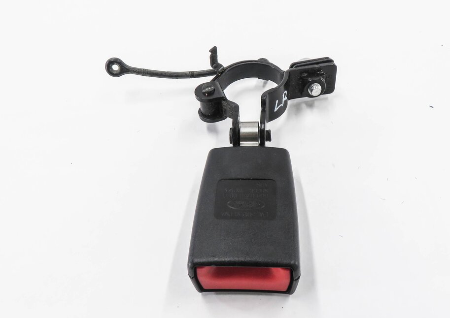 Thumbnail 3: 2012 RANGE ROVER SPORT (L320) REAR 2nd ROW SEAT LEFT SEATBELT BUCKLE RECEIVER
