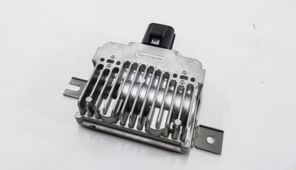 2010-2015 LR2 LR4 EVOQUE RANGE ROVER SPORT (L320 L538) FUEL PUMP CONTROL MODULE