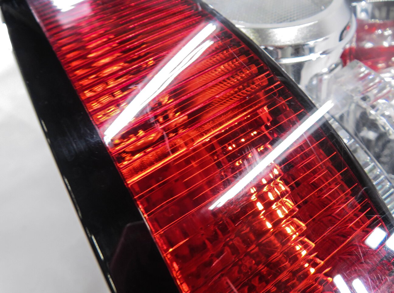 Thumbnail 8: 2012-2013 RANGE ROVER SPORT (L320) RIGHT PASSENGER TAILLIGHT BRAKE LIGHT LAMP