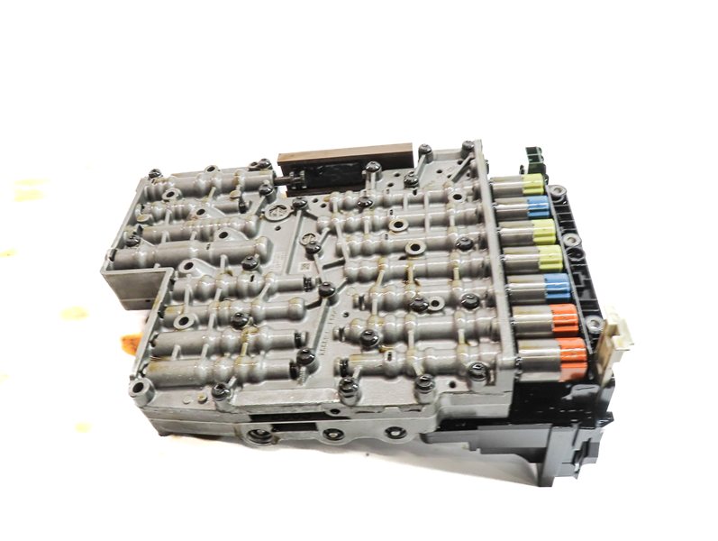 Thumbnail 6: 10-12 RANGE ROVER SPORT (L320 L322) 6HP-28 AUTOMATIC TRANSMISSION VALVE BODY