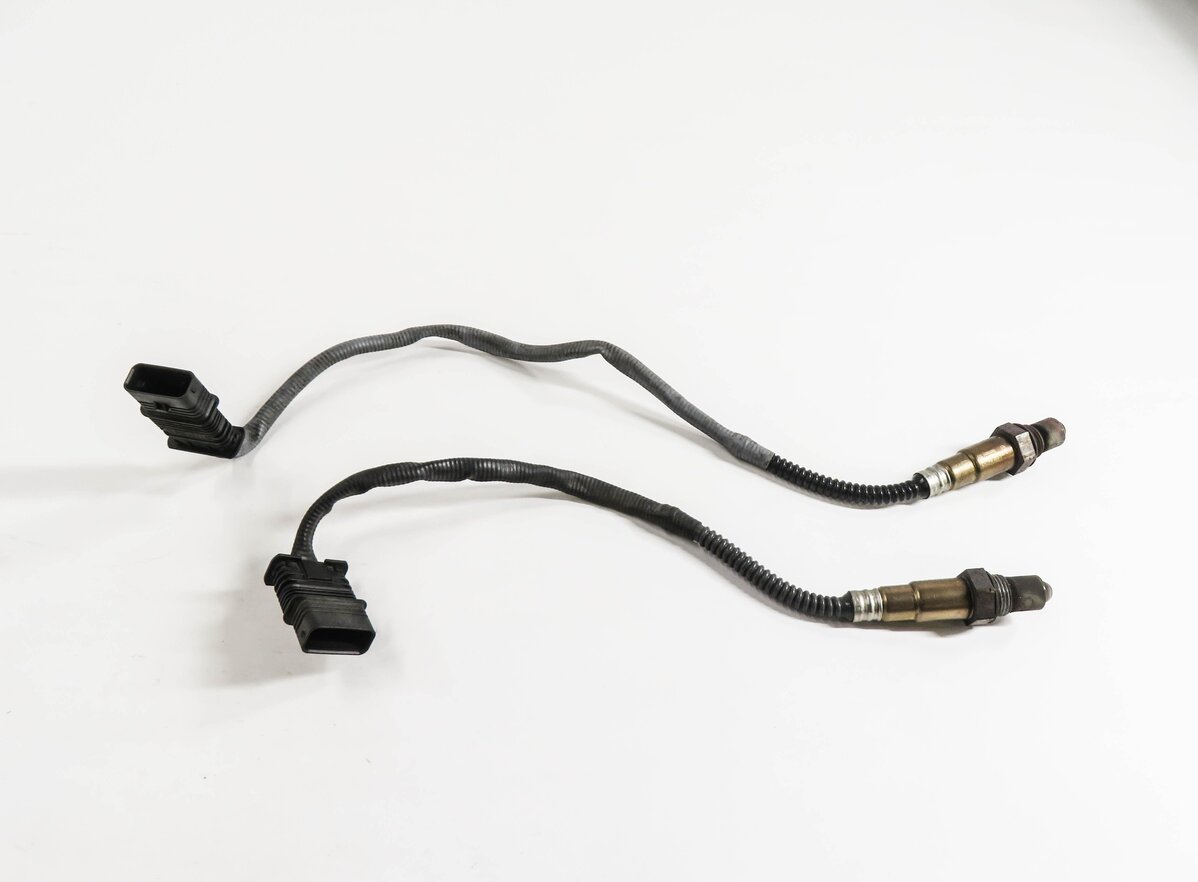 Thumbnail 2: 2014 BMW 428i (F32) 2.0L N26 - PRE / POST CAT O2 OXYGEN LAMBDA PROBE SENSOR SET
