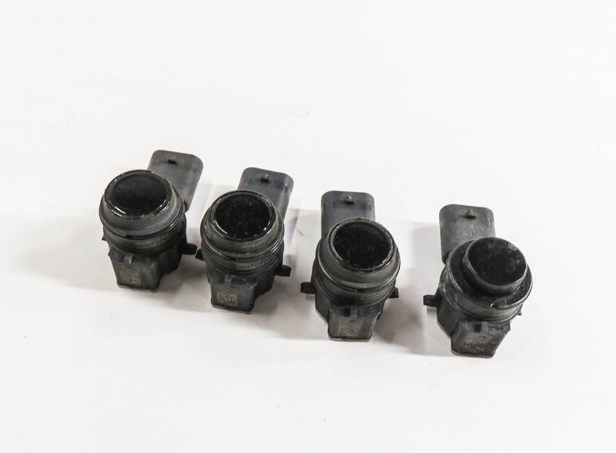 2014 BMW 428i (F32) REAR PDC PARK DISTANCE SENSOR SET w/ HARNESS (BLACK 2 668)