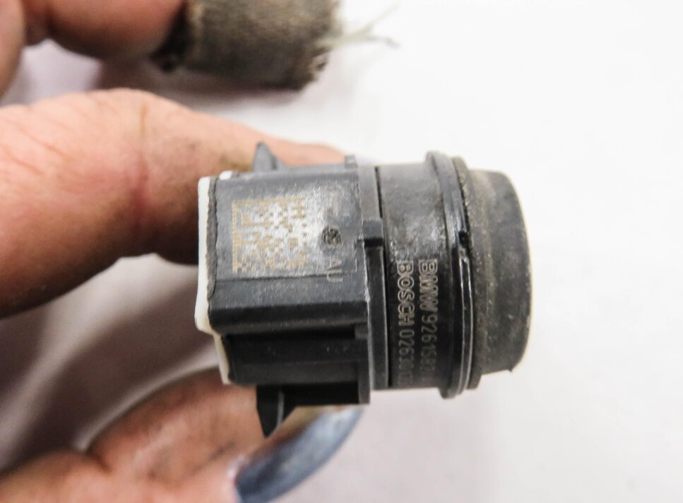 Thumbnail 4: 2014 BMW 428i (F32) FRONT PDC PARK DISTANCE SENSOR SET w/ HARNESS (BLACK 2 668)