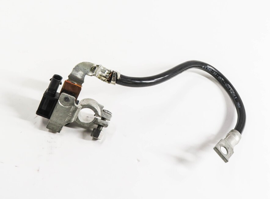 Thumbnail 6: 2014 BMW 428i (F32 F33 F36) NEGATIVE BATTERY CABLE IBS