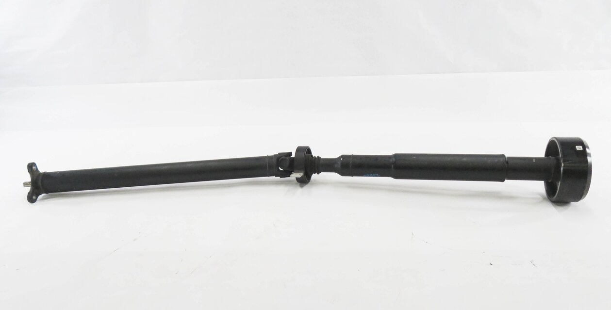 Thumbnail 2: 14-16 BMW 428i (F32) COUPE - RWD A/T REAR DRIVESHAFT DRIVELINE DRIVE LINE SHAFT