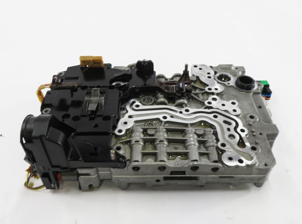 14-16 BMW 228i 328i 428i 528i (F22 F30 F32 F10) 8HP-45 TRANSMISSION VALVE BODY