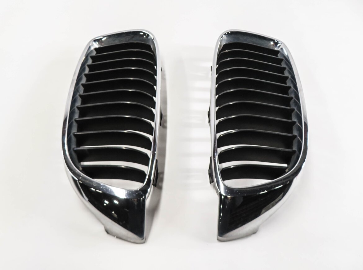 Thumbnail 2: 2014-2017 BMW 428i 430i 435i 440i (F32) FRONT LEFT & RIGHT HOOD VENT GRILLE SET