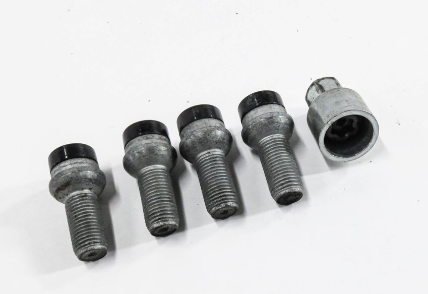 2016 AUDI A5 (B8 8T) LOCKING LUG NUT WHEEL BOLT SET w/ KEY