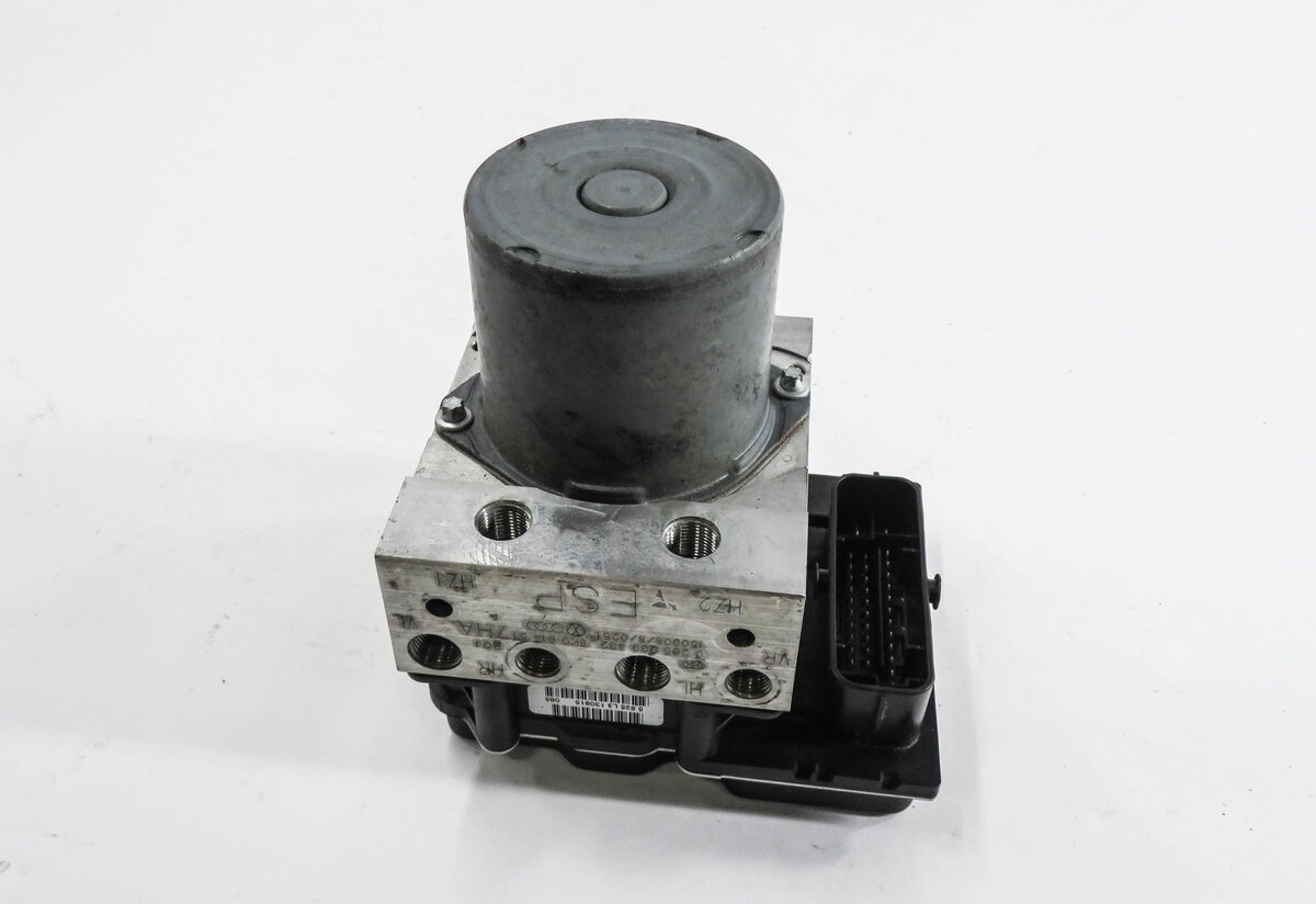 2014-2017 AUDI A4 S4 A5 S5 (B8 8K 8T) AWD QUATTRO - ESP ABS BRAKE PUMP w/ MODULE