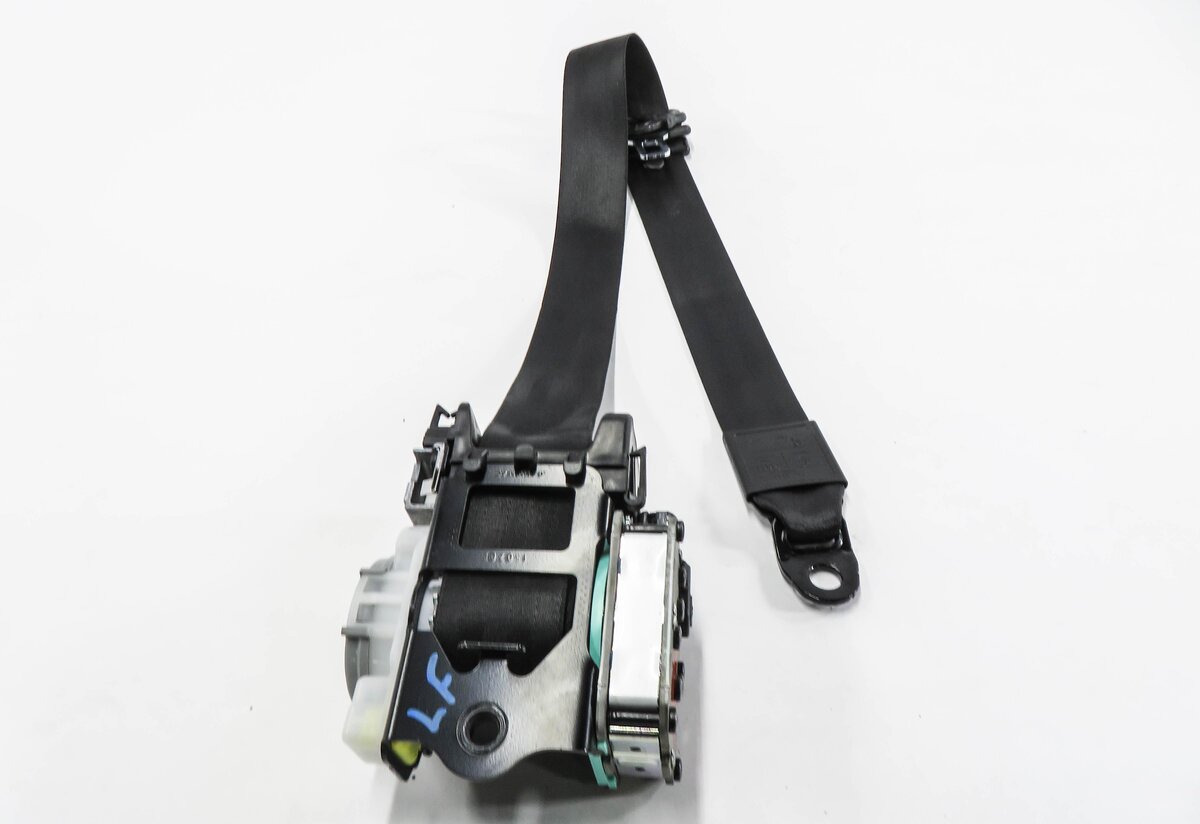 Thumbnail 3: 2008-2017 AUDI A5 S5 (B8 8T) COUPE LEFT FRONT DRIVER SEATBELT RETRACTOR (BLACK)