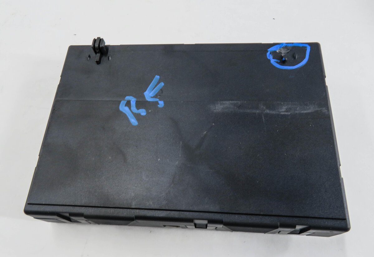 Thumbnail 3: 10-17 AUDI A5 S5 RS5 (B8 8T) RIGHT FRONT PASSENGER MEMORY SEAT CONTROL MODULE