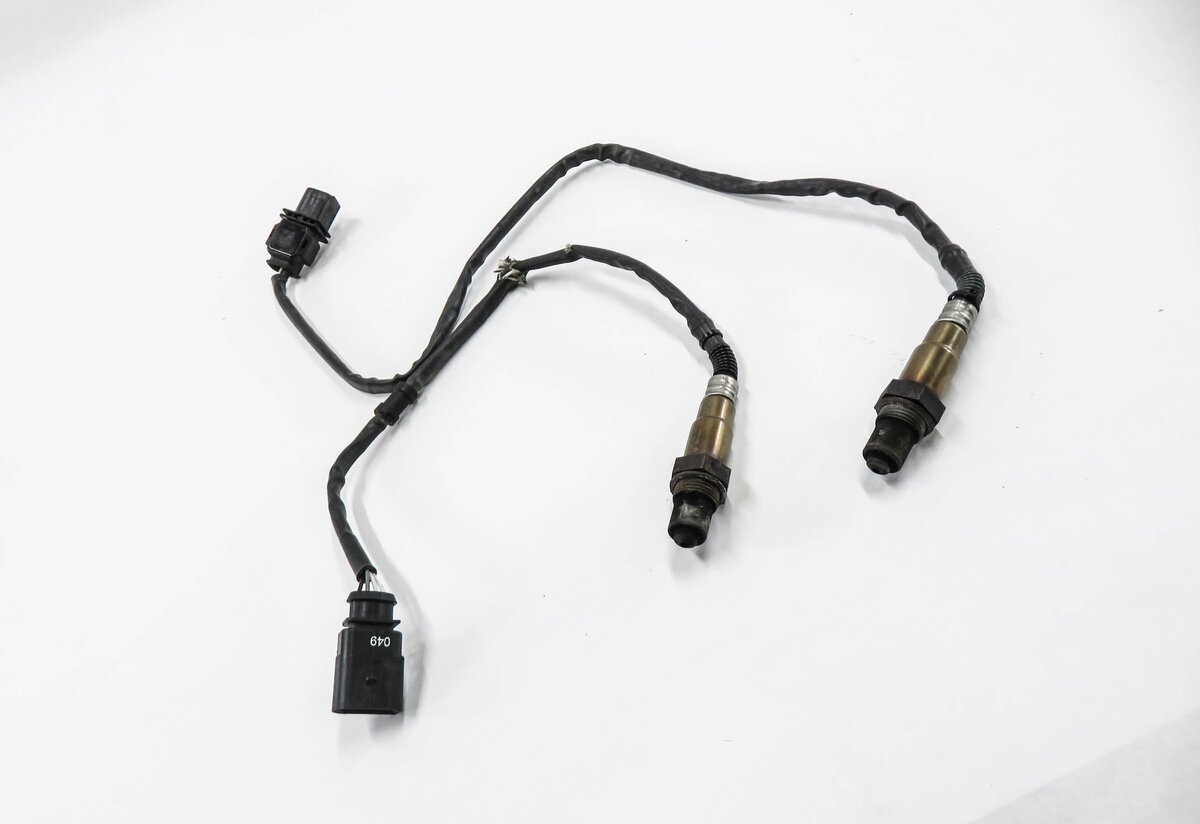 Thumbnail 2: 2016 AUDI A5 (B8 8T) 2.0L - PRE / POST CAT O2 OXYGEN LAMBDA PROBE SENSOR SET
