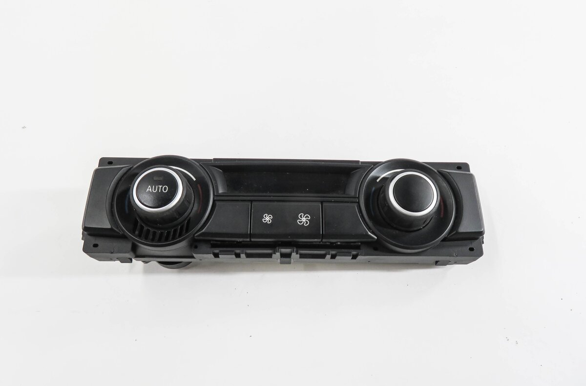 Thumbnail 2: 2007-2013 BMW X5 (E70) REAR HEATER A/C CLIMATE TEMPERATURE CONTROL PANEL