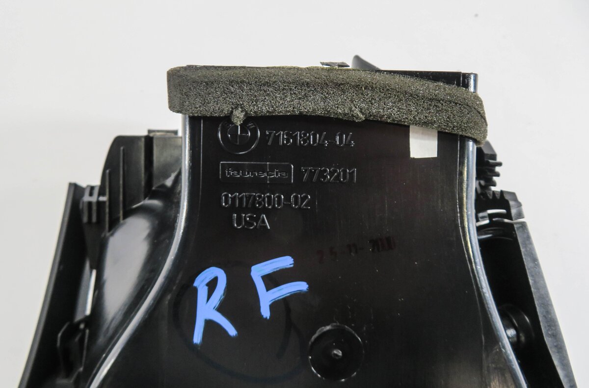 Thumbnail 5: 2009 BMW X5 (E70) RIGHT FRONT PASSENGER DASH HEATER A/C AIR VENT