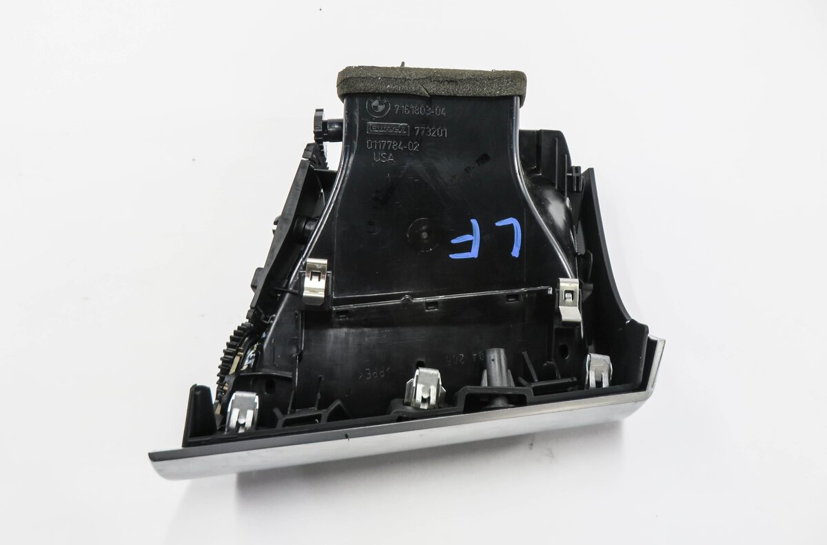 Thumbnail 4: 2009 BMW X5 (E70) LEFT FRONT DRIVER DASH HEATER A/C AIR VENT