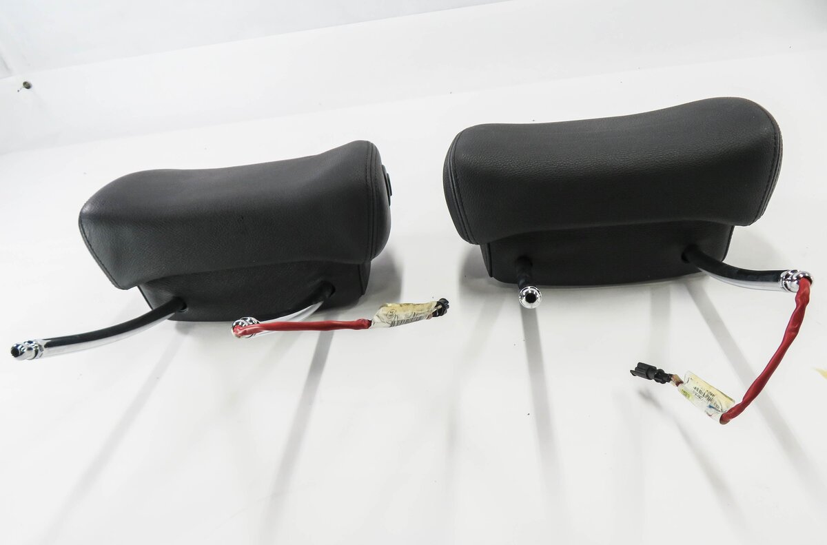 Thumbnail 2: 2009 BMW X5 (E70) FRONT LEFT & RIGHT SEAT HEADREST SET (BLACK NEVADA LEATHER)