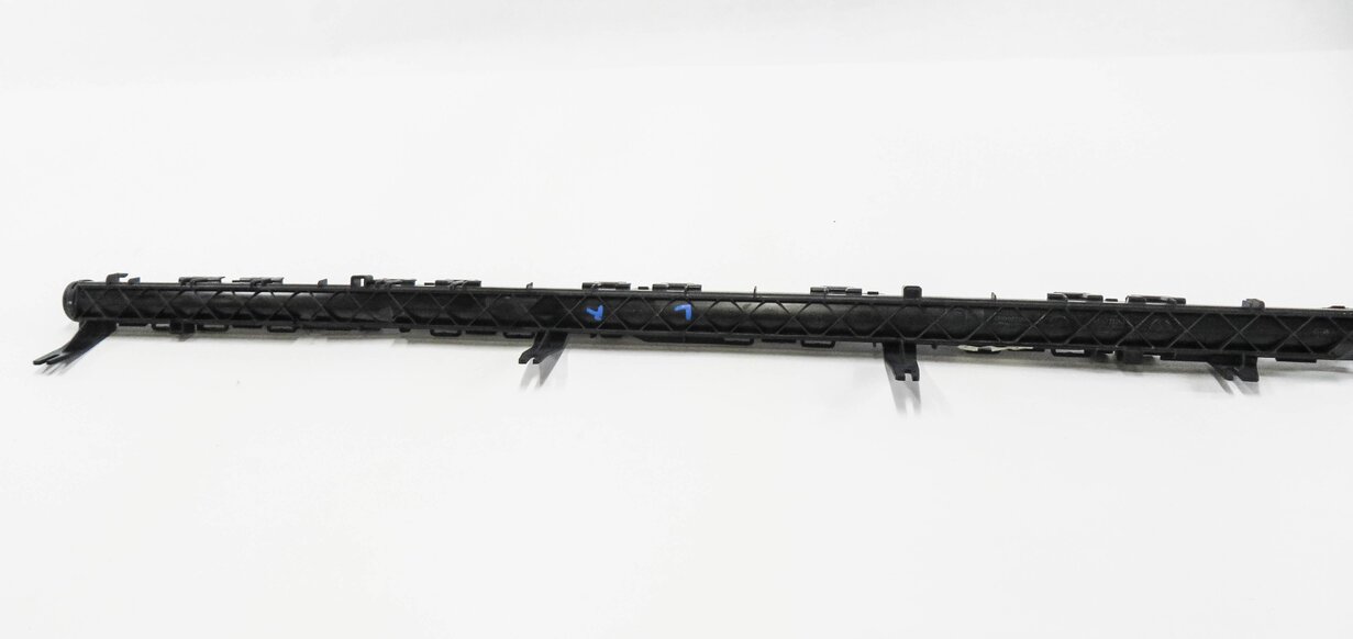 Thumbnail 3: 2007-2013 BMW X5 (E70) LEFT REAR DOOR WINDOW RETRACTABLE SUN SCREEN SHADE