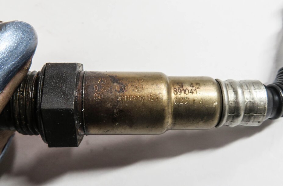 Thumbnail 6: 2009 BMW X5 (E70) 4.8L - PRE / POST CAT O2 OXYGEN LAMBDA PROBE SENSOR SET