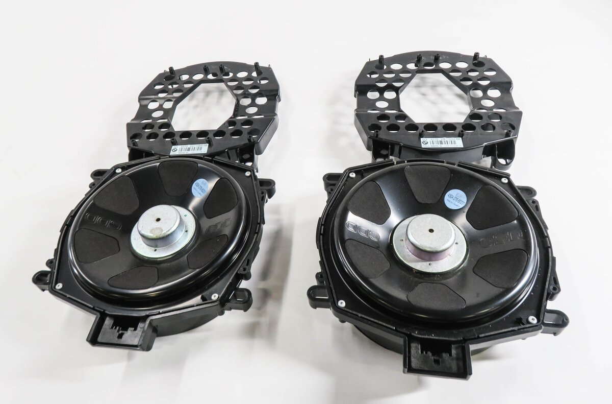 Thumbnail 4: 2009 BMW X5 (E70) RADIO STEREO AUDIO SUB SUBWOOFER TWEETER SPEAKER SET-12