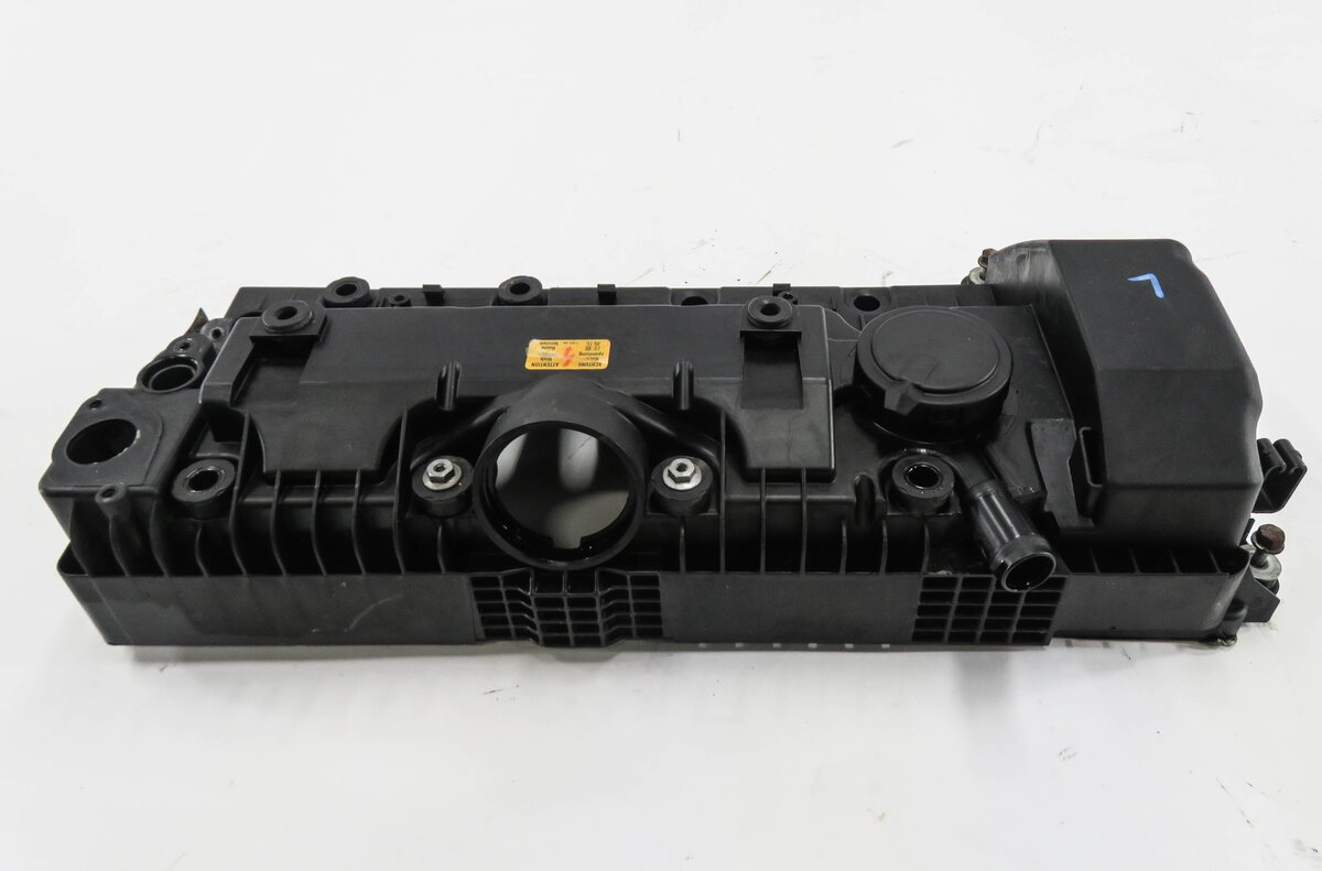 Thumbnail 3: 2002-2010 BMW 545i 550i 745i 750i X5 (E53 E63 E60 E65 E66) V8 LEFT VALVE COVER