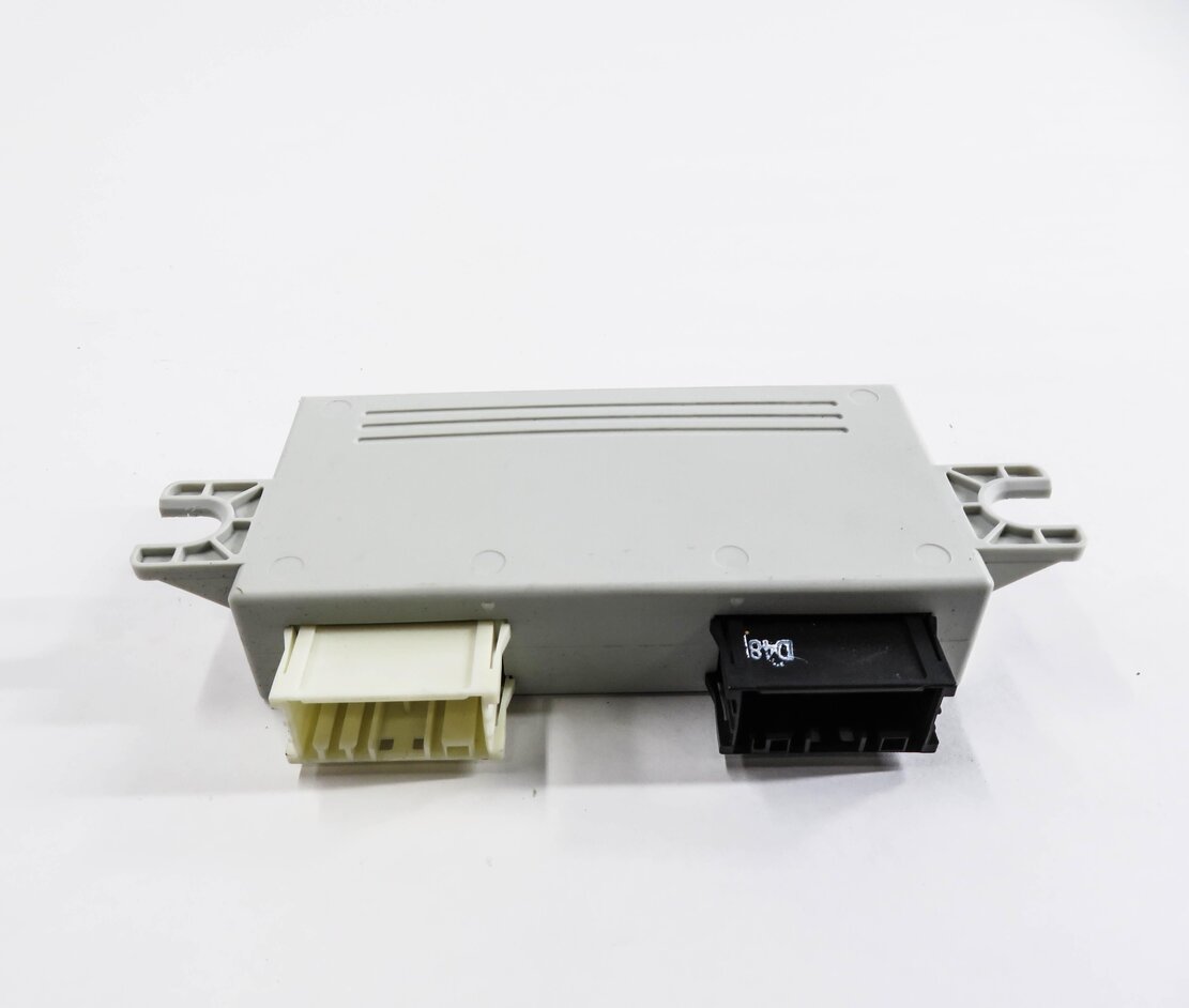 Thumbnail 3: 2012-2015 BMW X1 (E84) PANORAMIC SUNROOF SUN ROOF CONTROL MODULE MDS CAN-BUS