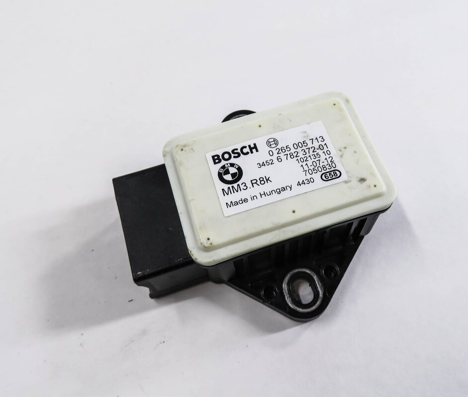Thumbnail 1: 2013 BMW X1 (E84) YAW SPEED ACCELERATION ROTATION STABILITY SENSOR MODULE