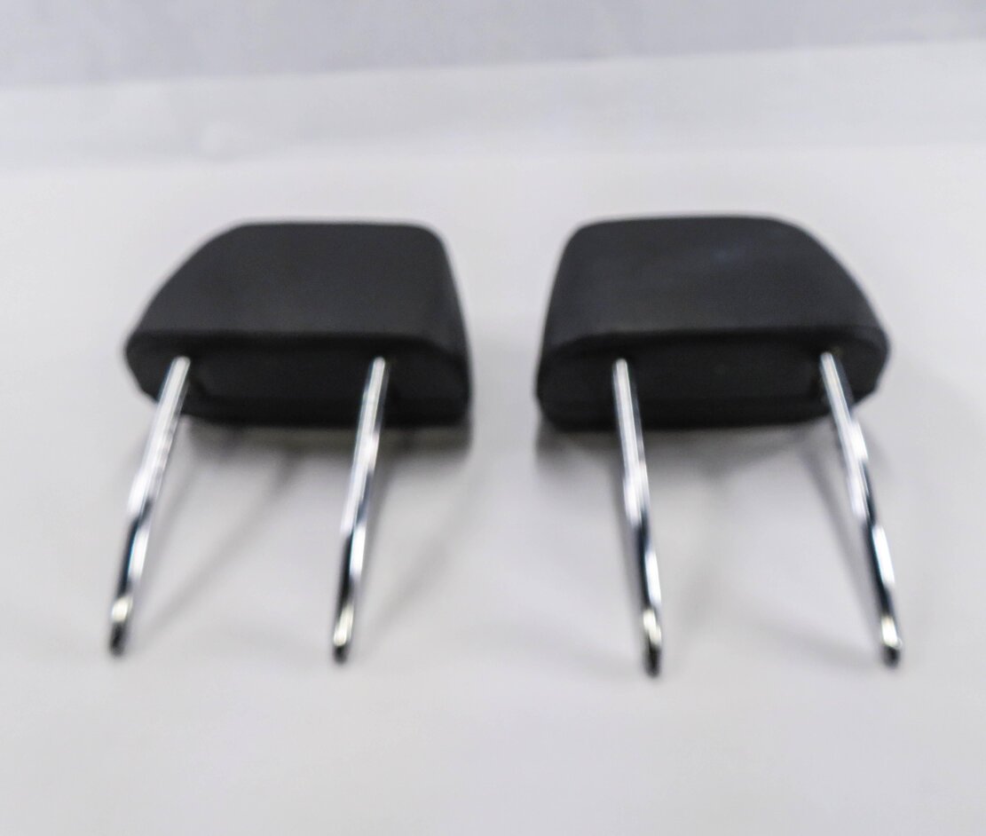 Thumbnail 5: 2013 BMW X1 (E84) FRONT LEFT & RIGHT SEAT HEADREST SET-2 (BLACK NEVADA LEATHER)