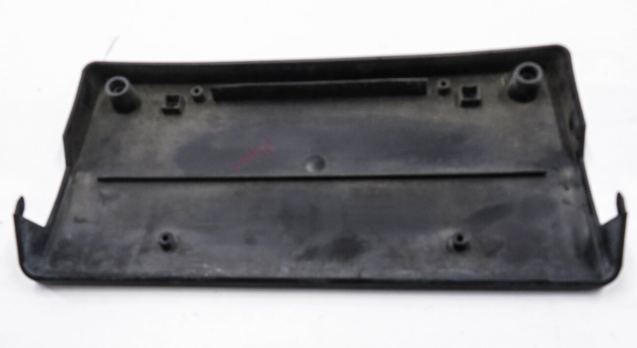 Thumbnail 4: 2013 BMW X1 (E84) FRONT LICENSE PLATE MOUNT BRACKET