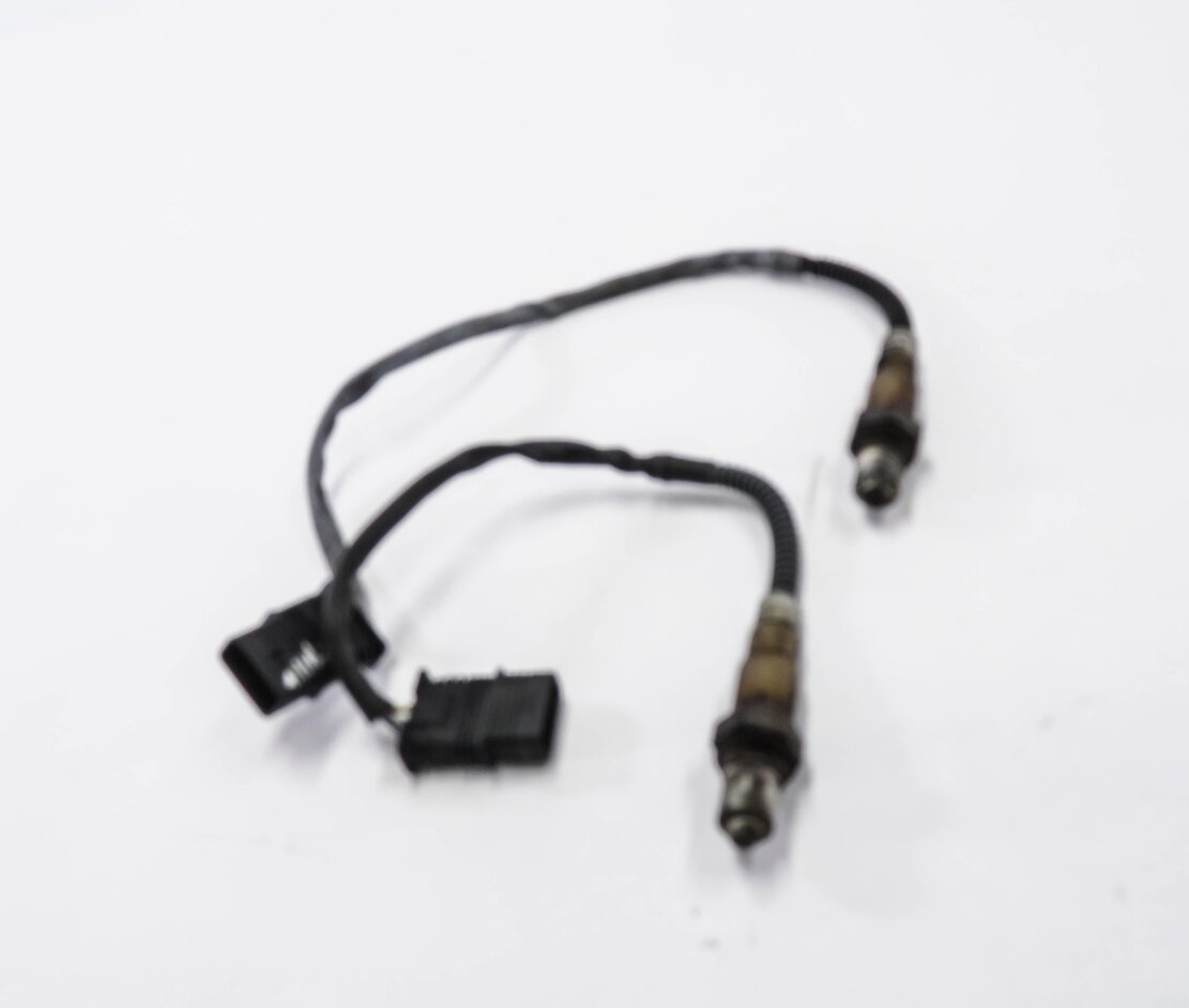 Thumbnail 2: 2013 BMW X1 (E84) 2.0L - PRE / POST CAT O2 OXYGEN LAMBDA PROBE SENSOR SET-2