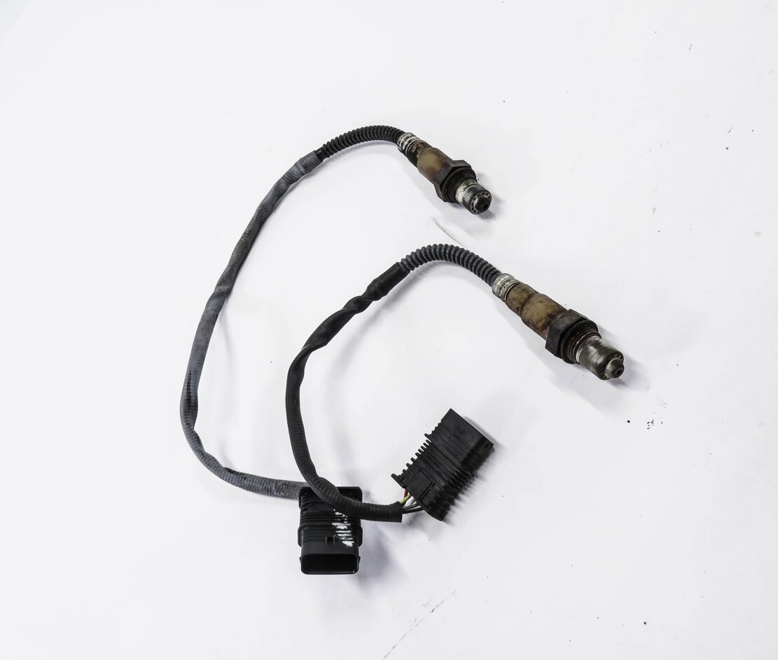 Thumbnail 3: 2013 BMW X1 (E84) 2.0L - PRE / POST CAT O2 OXYGEN LAMBDA PROBE SENSOR SET-2