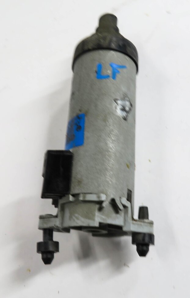Thumbnail 9: 2013 BMW X1 (E84) LEFT FRONT DRIVER SEAT ADJUSTMENT MOTOR SET-4