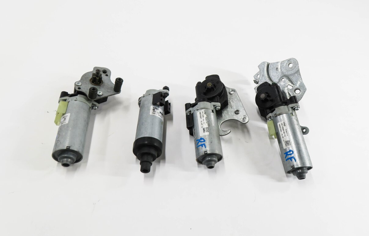 Thumbnail 2: 2013 BMW X1 (E84) RIGHT FRONT PASSENGER SEAT ADJUSTMENT MOTOR SET-4