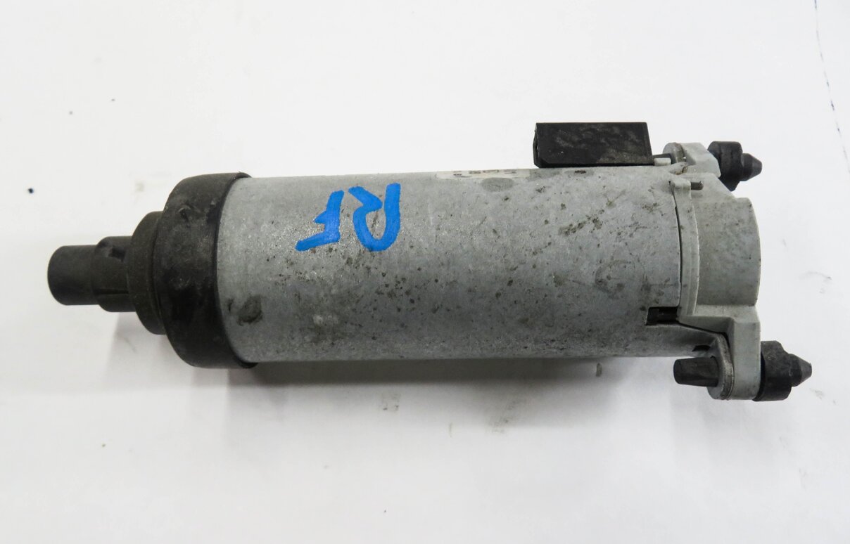 Thumbnail 5: 2013 BMW X1 (E84) RIGHT FRONT PASSENGER SEAT ADJUSTMENT MOTOR SET-4