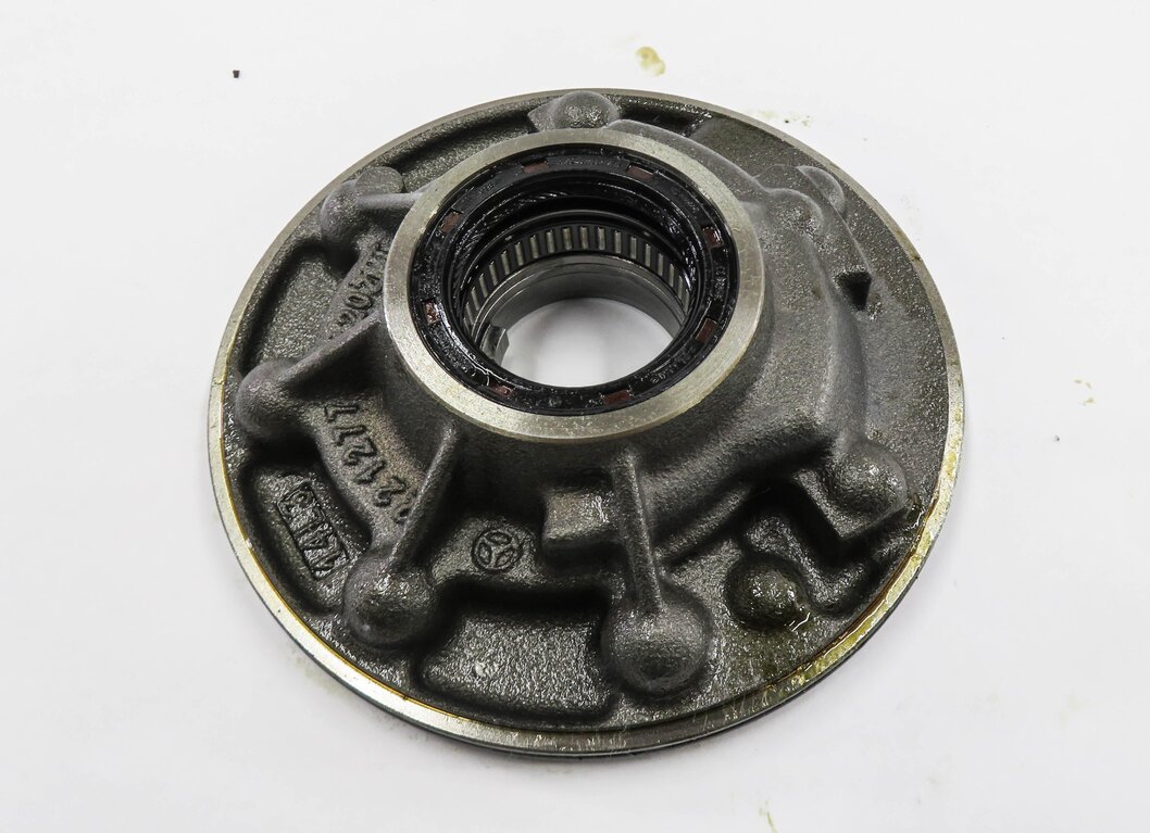 Thumbnail 3: 2014 MERCEDES GL450 GL550 (X164) 4.6L - 722.9 A/T TRANSMISSION OIL PUMP