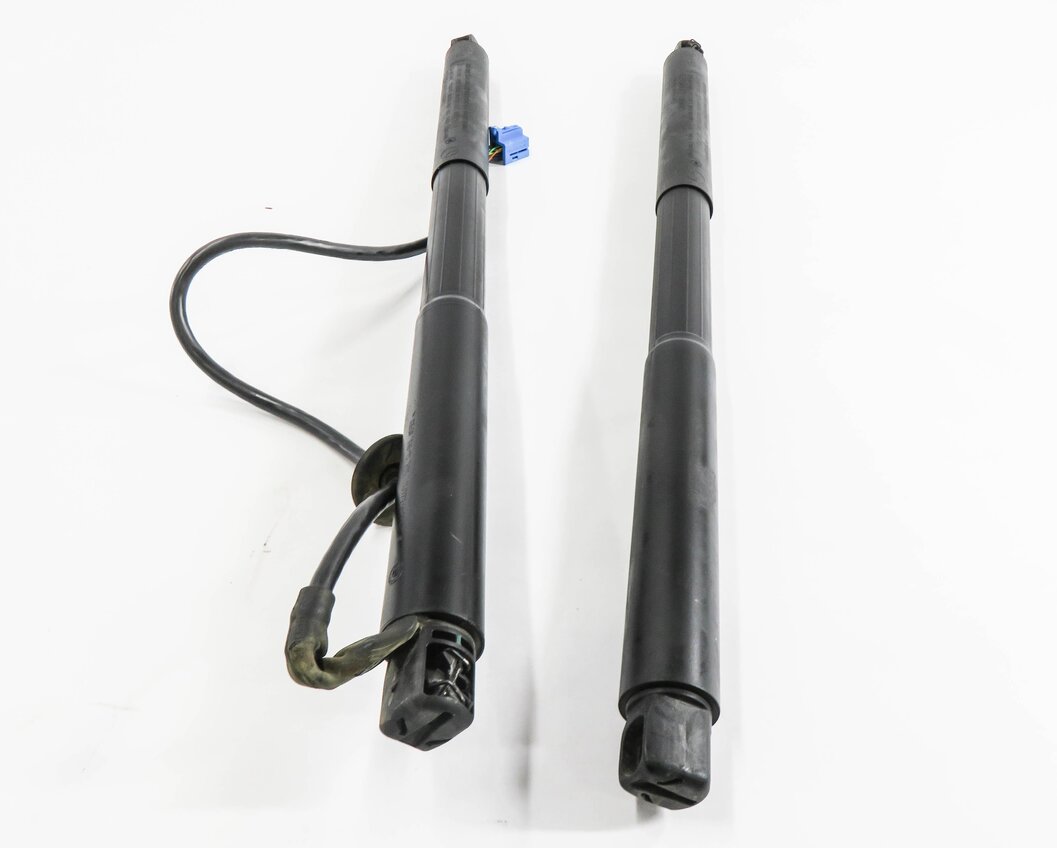 Thumbnail 3: 2014 MERCEDES GL550 (X166) LEFT & RIGHT REAR TRUNK SHOCK STRUT SET (ELECTRIC)