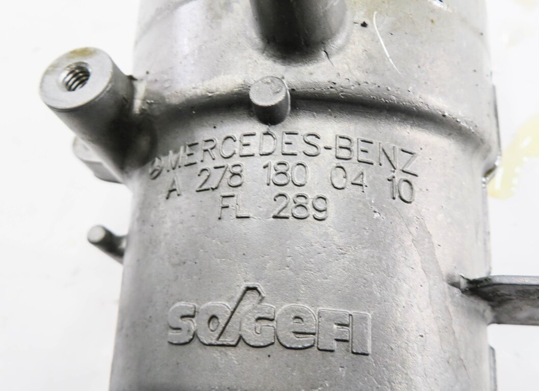 Thumbnail 5: 2014 MERCEDES GL550 (X166) 4.6L M278 TWIN TURBO ENGINE - OIL FILTER HOUSING