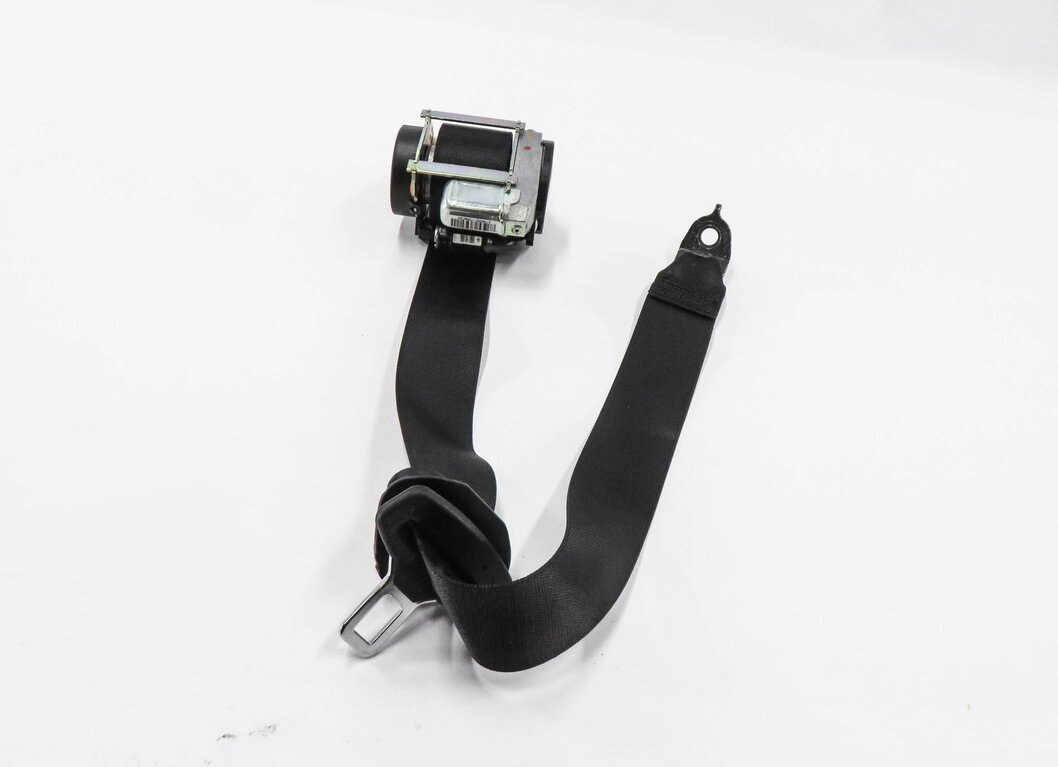 2014 MERCEDES GL550 (X166) REAR 3rd ROW SEAT - LEFT SEATBELT RETRACTOR (BLACK)