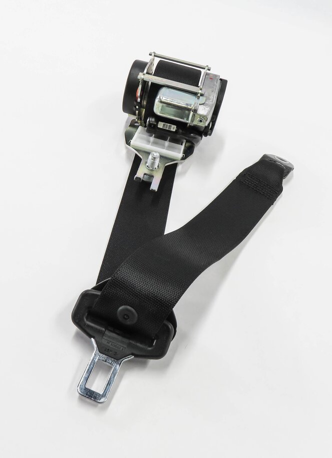 2014 MERCEDES GL550 (X166) REAR 2nd ROW SEAT - RIGHT SEATBELT RETRACTOR (BLACK)