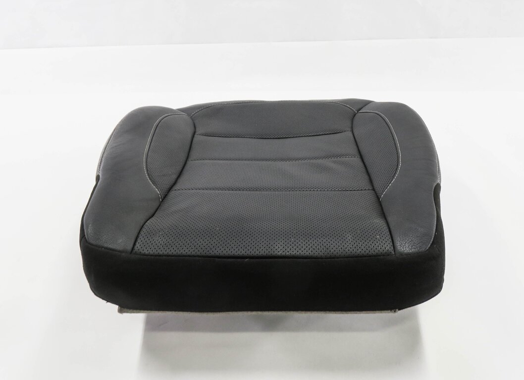 Thumbnail 2: 2014 MERCEDES GL550 (X166) DRIVER - LOWER BOTTOM HEATED SEAT CUSHION (BLACK)
