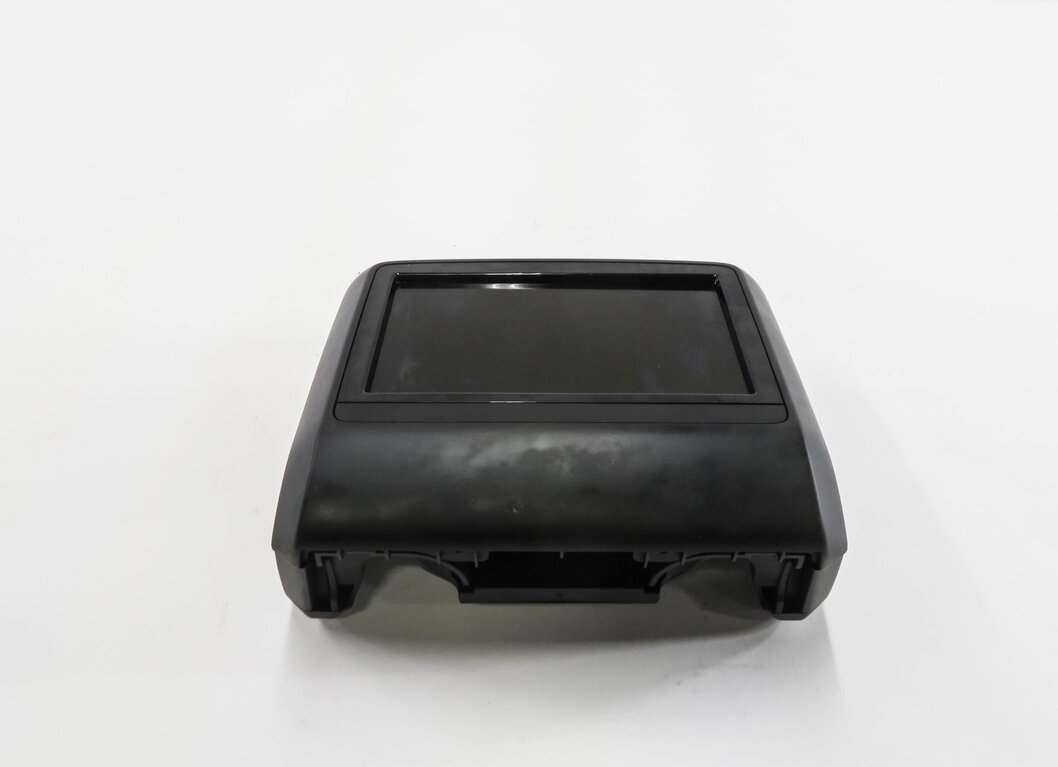Thumbnail 3: 11-19 MERCEDES E GL ML S CLASS - REAR ENTERTAINMENT HEADREST VIDEO SCREEN