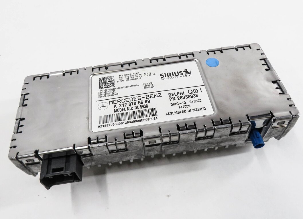 Thumbnail 1: 13-16 MERCEDES C300 C350 E300 E350 E550 GL350 GL450 - SIRIUS SATELLITE MODULE